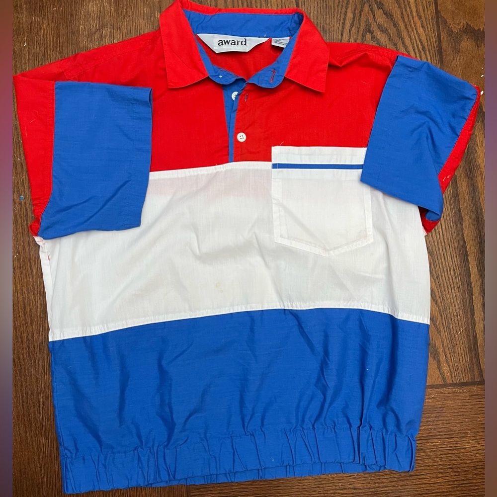Vintage Award Shirt Men’s Size Medium Red White and Blue Elastic at Waist EUC